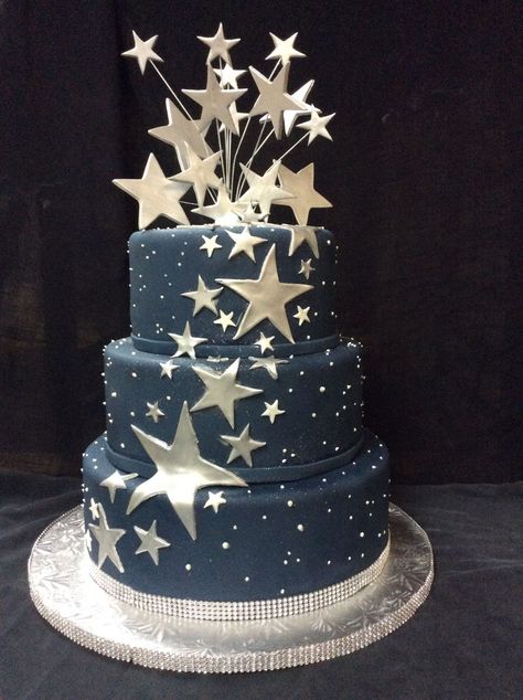 Blue Star Themed Party, 15 Cakes Ideas Birthdays, Starry Sweet 16, Night Under The Stars Birthday Party, Desert Tables For Birthday, Cake Stars Birthday, Sweet Sixteen Under The Stars Theme, Sweet 16 Party Ideas Under The Stars, Moon And Stars Sweet 16 Theme