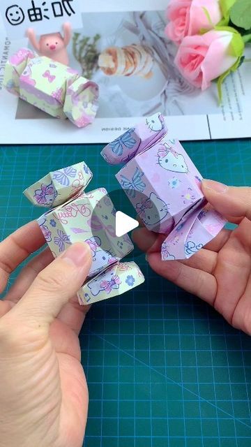 paper crafts creator on Instagram: "My bestie will definitely like the candy blind box I folded by myself #handmade #origami #origami #tutorial #blindbox #NewYear #Handmade paper craft ideas" Small Box Craft Ideas, Handmade Christmas Gifts Diy Craft Ideas Paper, Gift Box Diy Cardboard, Origami Candy Holder, Handmade Gift Boxes Ideas, Origami Gift Box Diy, Candy Box Ideas, Handmade Gifts For Bestie, Small Gift Bags Diy