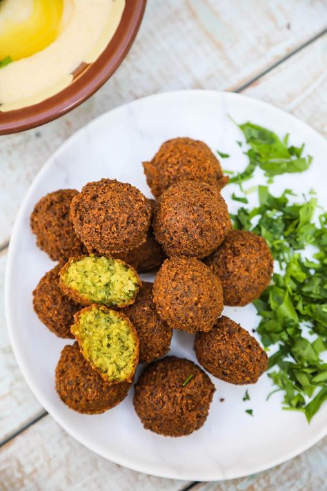 Falafel (The Crispy Traditional Way) - Chef Tariq - Middle Eastern Recipes Lebanese Falafel Recipe, Falafel Vegan, Falafel Sandwich, Middle East Food, Middle East Recipes, Falafel Recipe, Eastern Cuisine, Lebanese Recipes, Middle Eastern Recipes