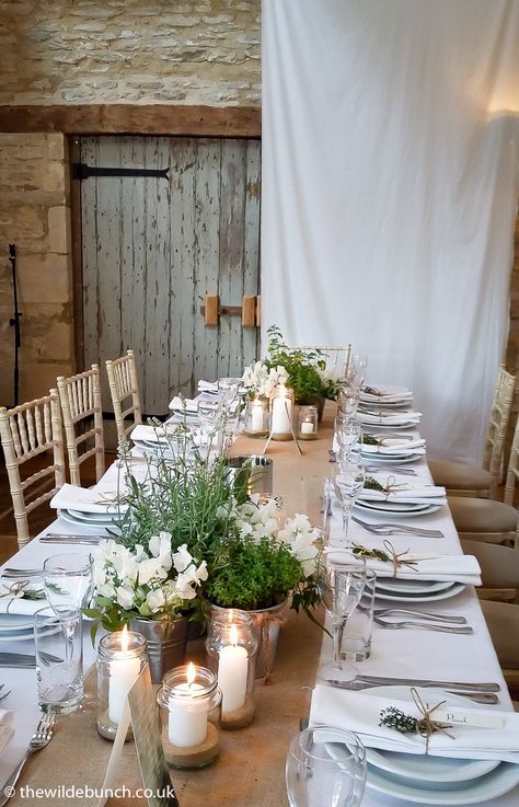 Herbs On Dining Table, Flower Pots Table Decor, Farm Table Dinner Party, Potted Herbs Wedding, Herb Table Setting, Herbs Table Decoration, Italian Garden Theme Wedding, Wedding Herbs Decoration, Herb Garden Wedding