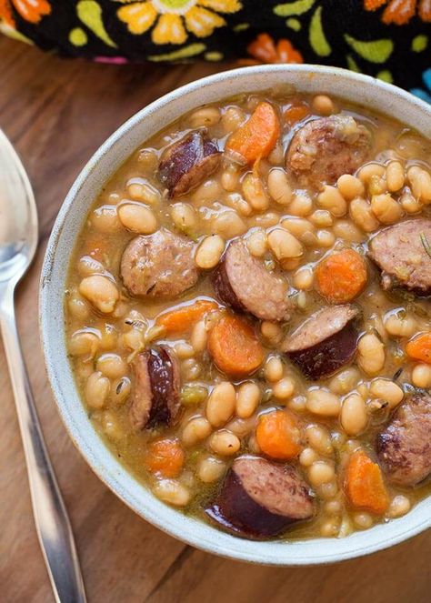 Instant Pot Sausage and White Beans is hearty & delicious, with tasty smoked sausage. Make pressure cooker sausage and white beans from dry beans or canned. Sausage And White Beans, Pressure Cooker Beans, Simply Happy Foodie, Bean And Sausage Soup, White Bean Recipes, Beans And Sausage, Crock Pot Recipes, Instant Pot Soup Recipes, Bean Soup Recipes