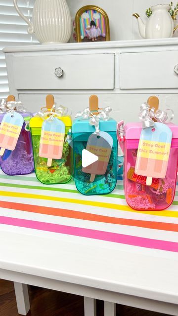 Bianca | I picked up these adorable popsicle canteens from Dollar Tree and wanted to share a cute way to gift them! Fill with candy, croc charms, ... | Instagram End Of The School Year Party Ideas, Diy Gifts For Teachers End Of The Year, Teacher Gifts To Students End Of Year, Teacher End Of The Year Gift Ideas, Summer School Teacher Gift Ideas, Summer Goodie Bags For Students, End Of Year Gifts For Students 5th Grade, Last Day Of School Gifts For Kids, End Of The School Year Gifts For Kids