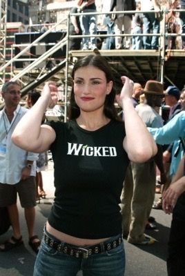 Broadway Actress, Wicked Stuff, Theatre Aesthetic, Broadway Nyc, Wicked Musical, Idina Menzel, Theater Kid, Defying Gravity, Theatre Nerds