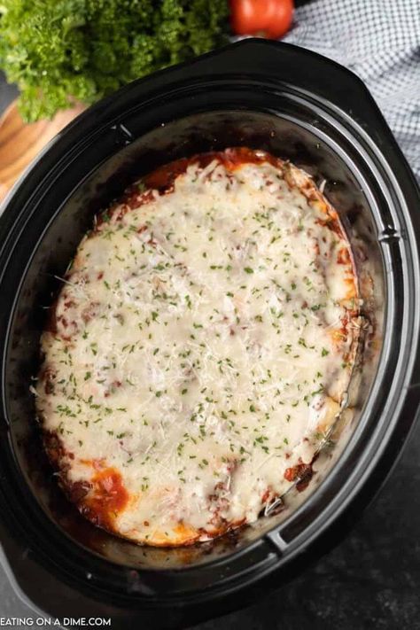 CrockPot Lasagna Recipe (& VIDEO) - Crockpot Lasagna with ravioli Lazy Day Cooking Club Recipes, Lazy Day Crock Pot Lasagna Recipe, Lasagna With Ravioli, Crockpot Ravioli Lasagna, Carrie June, Lazy Crock Pot Lasagna, Easy Crockpot Lasagna, Crockpot Lasagna Recipe, Easy Crockpot Lasagna Recipe