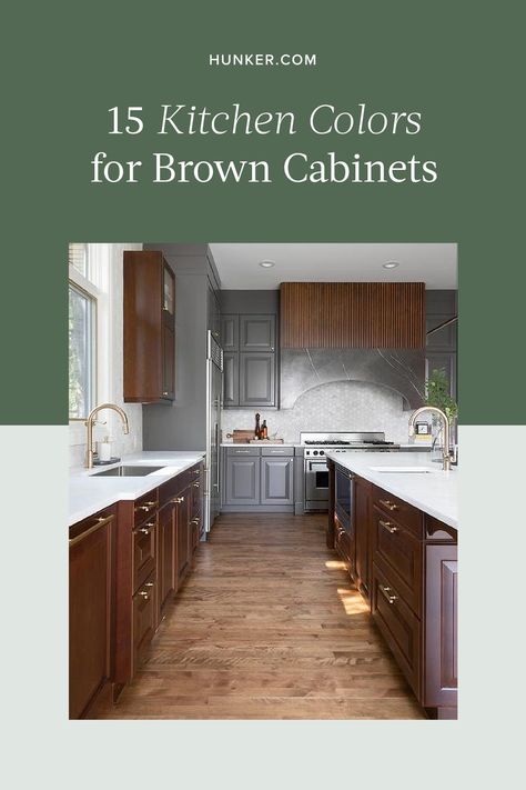 Kitchen Wall Colors With Brown Cabinets, Kitchen Paint Colors With Dark Cabinets, Medium Brown Kitchen Cabinets, Kitchen With Brown Cabinets, Kitchen With Dark Brown Cabinets, Brown Cupboards, Dark Brown Kitchen Cabinets, Brown Kitchen Ideas, Kitchen Cabinet Color Schemes