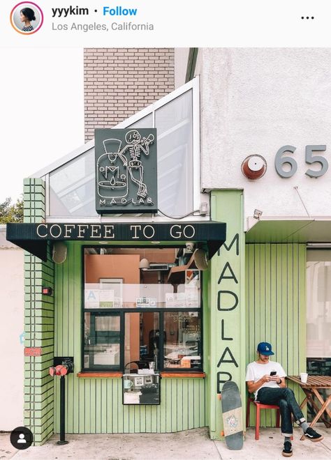 Home Cafe Setup, Meja Cafe Aesthetic, Drive Thru Coffee Shop Design, Drive Through Coffee Shop, Japanese Cafe Design, Drive Thru Coffee Shop, Coffee Drive Thru, Cafe Aesthetics, Drive Thru Coffee