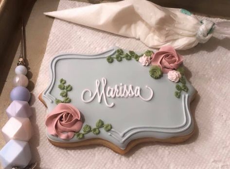 Cookies With Names On Them, Plaque Cookies Decorated, Royal Icing Cookies Floral, Floral Birthday Cookies Royal Icing, Pastel Flower Cookies, Floral Plaque Cookies, Custom Wedding Cookies Pink, Wedding Shower Cookies, Anniversary Cookies