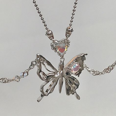 Vintage Y2K Accessories Aesthetic Butterfly Pendant Necklace for Women Hip Hop Double Chain Heart Necklaces Girls Jewelry Sparkly Butterfly, Aesthetic Butterfly, Accessories Aesthetic, Y2k Butterfly, Delicate Butterfly, Heart Necklaces, Y2k Accessories, Chain Heart, Butterfly Pendant Necklace