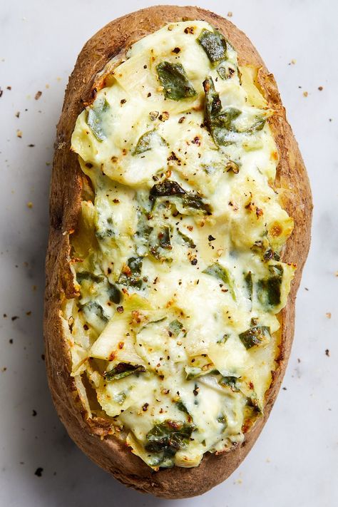 Spinach Stuffed Potatoes, Pesto Baked Potato, Veggie Stuffed Baked Potatoes, Vegetarian Stuffed Baked Potatoes, Baked Potato Vegetarian Toppings, Veggie Stuffed Potatoes, Healthy Stuffed Baked Potatoes, Best Baked Potato Toppings, Bake Potato Toppings