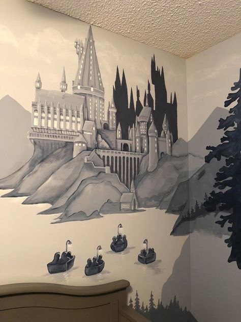 Harry Potter Mural Ideas, Hogwarts Wall Painting, Harry Potter Castle Silhouette, Hogwarts Mural, Corner Wall Mural, Harry Potter Wall Painting, Hogwarts Nursery, Harry Potter Wall Mural, Harry Potter Inspired Room