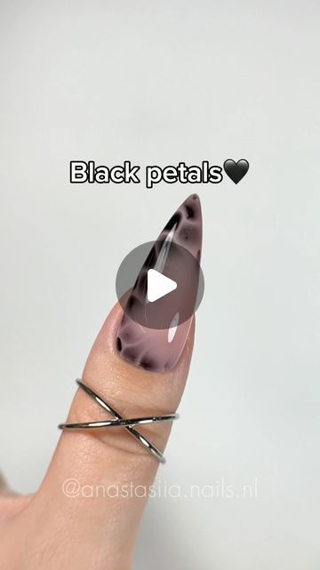 Anastasiia Zholudieva on Instagram: "In this video, I demonstrate how to create a unique design using 🌸 blooming gel and 🖤 black gel polish. I place black dots on a fresh layer of blooming gel, which spread out to form petal-like shapes. This simple yet stunning design is perfect for adding a touch of creativity and flow to your manicure.

#nailart #bloominggel #blackpetals #gelpolish #naildesign #creativenails #manicure #nailtutorial" Gel Nail Tips Diy, Sheer Nail Designs, Nail Art Blooming Gel, Blooming Gel Nail Art Ideas, Unique Nail Ideas Creative, Blooming Gel Nail Art Tutorial, Blooming Gel Designs, Blooming Nail Art, Blooming Gel Nails