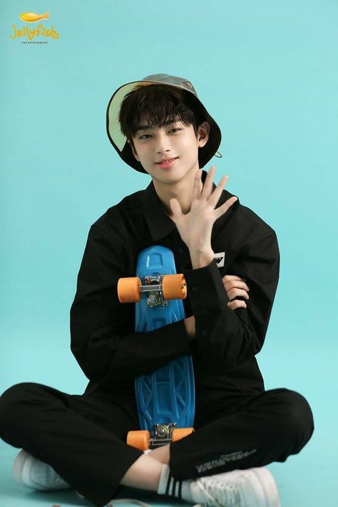 Kim Minkyu, Kim Min-kyu, Star Magazine, Kim Min Gyu, Web Drama, Jellyfish Entertainment, Kim Mingyu, Happy Pills, Kim Min