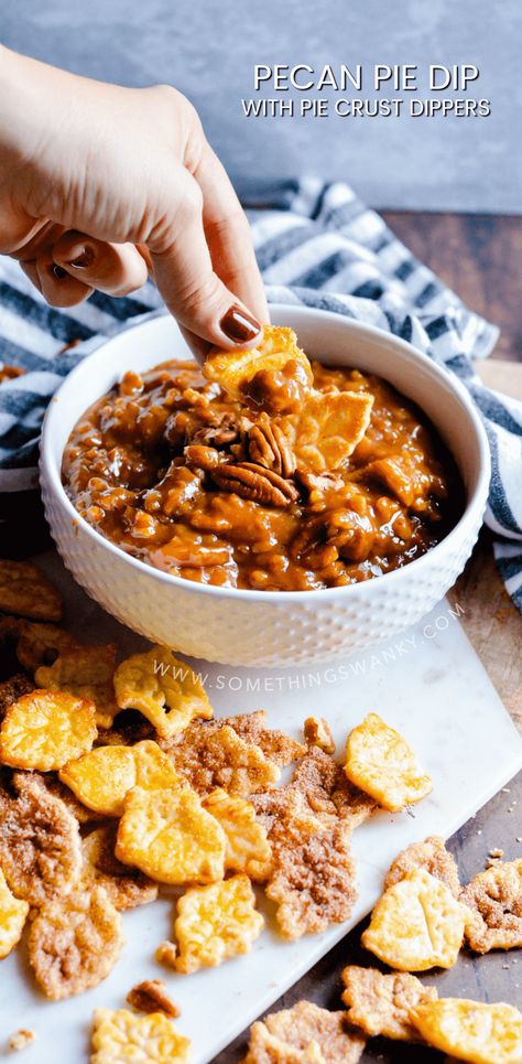 Pie Crust Dippers, Pecan Pie Dip, Pie Crust Chips, Pecan Pie Bread Pudding, Fall Blessings, Pecan Pie Cake, Chips Dip, Puding Roti, Pie Dip