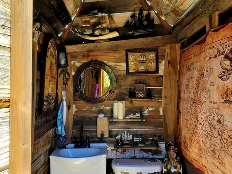 Caribbean Theme Bathroom, Pirate Bathroom Ideas, Pirate Theme Bathroom, Pirate Themed Bathroom, Pirate Living Room, Pirate Ship Bathroom, Shipwreck Bathroom, Nautical Horror, Pirate Kitchen