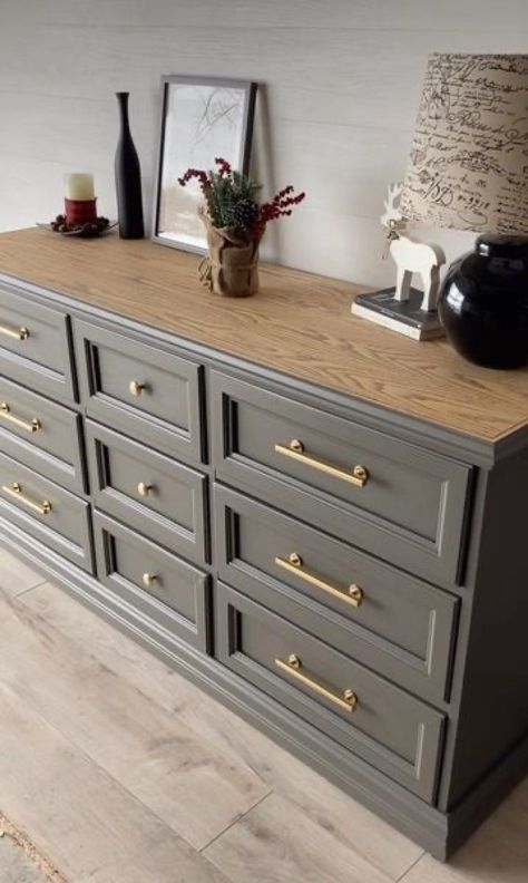 6 Dresser Drawer Makeover, Two Toned Bedroom Furniture, Renovating Dressers Ideas, Redo Dressers Ideas, Diy Dresser Color Ideas, Bedroom Dresser Design Ideas, Repurposed Bedroom Furniture, Bedroom Dresser Refurbished, Dresser Makeover Colors