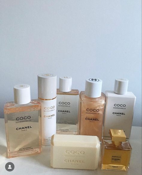 Chanel Shampoo, Chanel Skincare Aesthetic, Coco Mademoiselle Aesthetic, Chanel Skin Care, Coco Chanel Aesthetic, Chanel Skincare, Chanel Mademoiselle, Coco Chanel Mademoiselle, Parfum Chanel