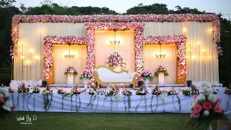 decorsutra on Instagram: “Dreamy Outdoor Reception stage backdrop with glamorous floral arches... Decor by @wedbyd.events Chennai Follow www.decorsutrablog.com for…” Outdoor Reception Stage, Reception Stage Backdrop, June Decorations, Arches Decor, Engagement Decorations Indian, Stage Decoration Photos, Event Wall, Engagement Stage, Indian Wedding Stage