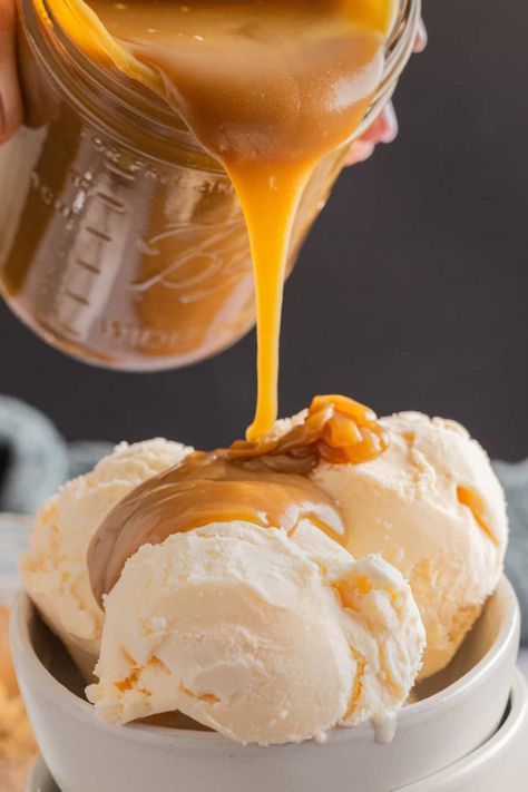 This sweet and buttery Butterscotch Sauce is the perfect topping for so many desserts and treats! It’s rich, creamy, and easy to make. Homemade Vanilla Bean Ice Cream, Butterscotch Sauce Recipes, Homemade Butterscotch, Butterscotch Caramel, Ice Cream Sauce, Life Made Simple, Bean Ice Cream, Butterscotch Sauce, Baked Pears