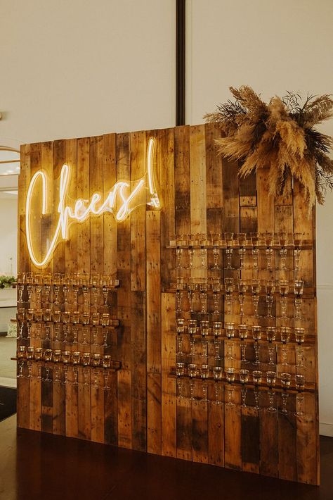 Champagne Wall Inspiration Champagne Wall Neon Sign, Wedding Champagne Wall Ideas, Wooden Champagne Wall, Wood Champagne Wall, Winery Decor Ideas, Shot Wall Wedding, Diy Champagne Wall, Champagne Wall Wedding, Champagne Walls