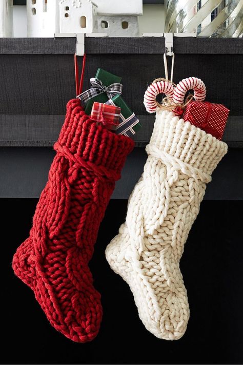 Christmas Stockings Santa Stocking Ideas, Stocking Aesthetic, Christmas Stockings Aesthetic, Stocking Photography, Christmas Stockings Decor, Santa Aesthetic, Aspen Christmas, Christmas Stockings Ideas, Christmas Stocking Ideas