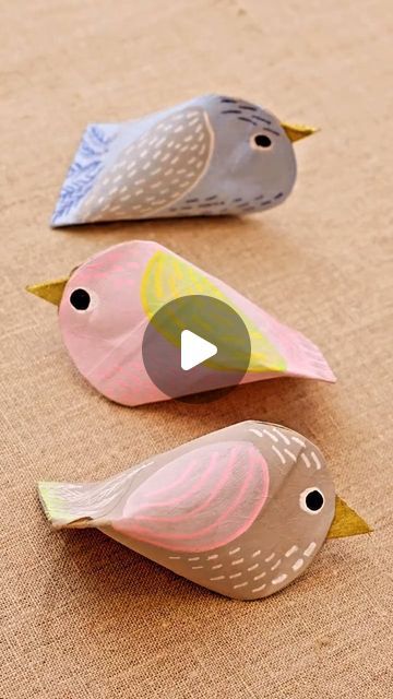 Easy Bunny Crafts For Kids, How To Make A Bird With Paper, Craft For Older People, Toilet Paper Roll Butterfly, Toilet Roll Birds, Toilet Paper Animals, Loo Roll Crafts, Tp Roll Crafts For Kids, Bird Preschool Craft