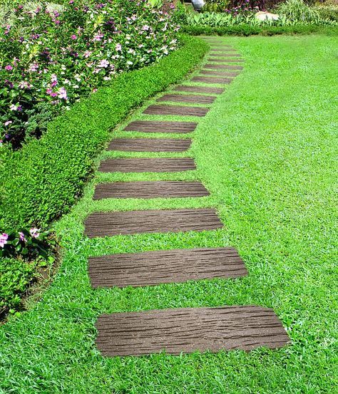 Walkway Diy, Recycled Tyres, Oak Sleepers, Stone Ideas, Railway Sleepers, Garden Stepping Stones, Garden Walkway, Recycled Garden, Rail Road