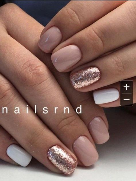 Blush nails, rose gold nails Pink Shellac, Unghie Sfumate, Rose Gold Nails, Super Nails, Shellac Nails, Neutral Nails, Short Acrylic Nails, Gold Nails, Cute Acrylic Nails