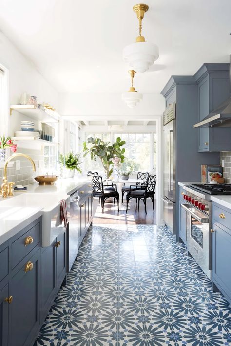 Kitchen With Blue Cabinets, Small Kitchen Decoration, Em Henderson, Small Galley Kitchen, Galley Kitchen Design, Interior Boho, Galley Kitchen Remodel, Kabinet Dapur, Kitchen Redesign