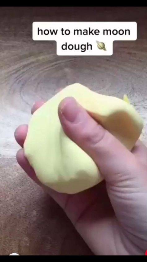 How to make moon dough! (Not mine) | Pinterest Make Paper Box Diy, Playdough Diy, Moon Dough, Diy Slime Recipe, Seni Dan Kraf, Pinterest Diy Crafts, Fun Crafts To Do, Pinterest Diy, Slime Recipe