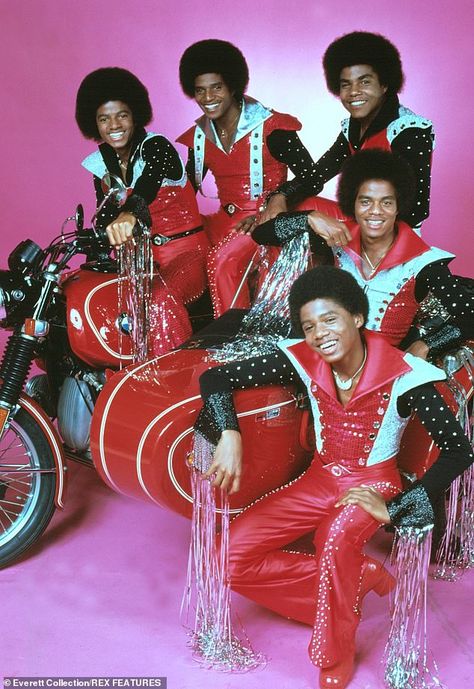 The Jackson 5 was pictured on a motorcycle in a 1976 publicity shot Joseph Jackson, King Of Pop, Paris Jackson, Jackson Family, Jackson 5, The Jacksons, Black Music, Janet Jackson, Michael J