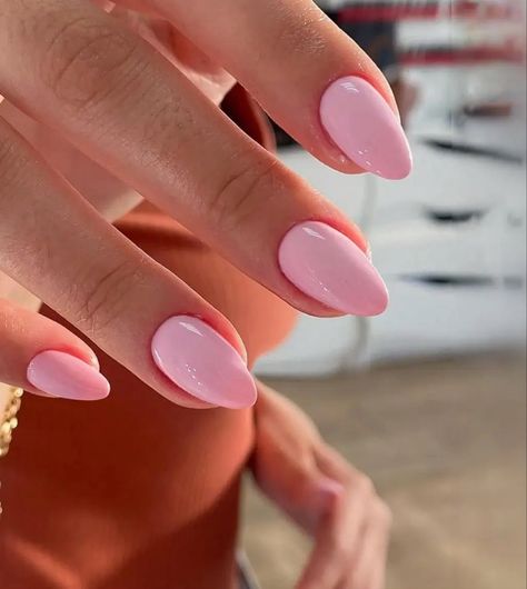 Solid Color Acrylic Nails, Short Almond Shape, Almond Nails Pink, Pink Nail Colors, Wide Nails, Baby Pink Nails, Plain Nails, Solid Color Nails, Pink Gel Nails