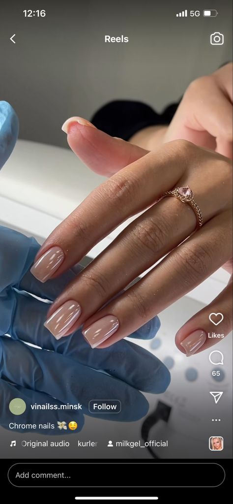 Square Bridesmaid Nails, Short Acrylic Nails Designs Simple Classy, Short Pearl Nails Square, Square Acrylic Wedding Nails, Dip Nail Ideas With Chrome, Engagement Nails Acrylic Square, Chrome On Square Nails, Neutral Tapered Square Nails, Short Square Ombré Nails