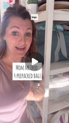 Packing Hacks For Kids, Swimming Bag Essentials, Mom Purse Essentials, Soccer Mom Bag, Mom Bag Essentials, Packed Bags, Mom Organization, Baby Travel Bag, Mom Challenge