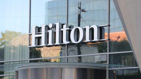 Hilton adds automatic fee to 584 hotels and hits back after customer complaints Airbnb Website, Customer Complaints, Hilton Hotels, Booking Sites, Hotel Chain, Hotel Stay, Hotel, Chain, Quick Saves