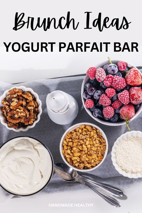 brunch set up ideas Yogurt Parfait Bar Buffet, Yogurt Bar Ideas, Brunch Set Up Ideas, Best Brunch Ideas, Santa Brunch, Yogurt Parfait Bar, Hosting At Home, Parfait Bar, Classroom Snacks