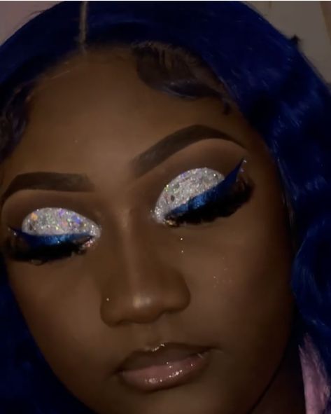 Blue Makeup Looks Black Women Glitter, Blue Birthday Makeup Looks, Royal Blue Makeup For Prom, Blue Make Up For Prom, Blue Black Makeup Looks, Dark Blue Makeup Looks Black Women, Makeup Ideas With Blue Dress, Blue And Sliver Makeup Looks, Royal Blue And Silver Makeup Looks