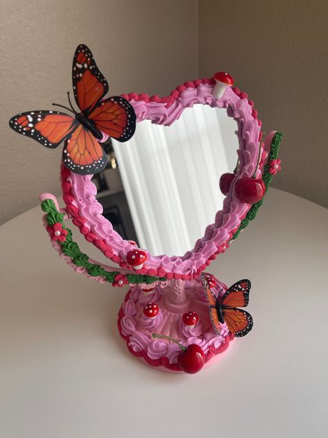 This cake is perfect for bathroom selfies, on a cute shelf or on a vanity <3 Products used: lightweight spackle, acrylic paint, mirror,  Dimensions: 9.7"L x 5.8"W Clay Mirror Decor, Cake Room Decor, Fairy Vanity, Cute Vanity Mirror, Painting Mirrors, Mirror Cakes, Cake Mirror, Paint Mirror, Cute Shelf