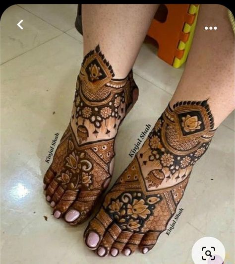 Bridal Foot Mehndi Designs Unique, Bridal Mehendi Legs Designs, Bridal Leg Design, Leg Mehndi Designs Unique, Bridal Legs Mehndi Design, Bride Leg Mehendi Design, Foot Mehndi Designs Unique, Bridal Foot Mehendi Design, Lag Mehndi Design