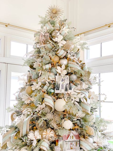 I'll be Home for Christmas Home Tour - Family Room - Randi Garrett Design Blue Christmas Tree, Silver Christmas Tree, Christmas Tree Inspiration, Flocked Christmas Trees, Holiday Christmas Tree, Gold Christmas Tree, Green Christmas Tree, Silver Christmas, White Christmas Tree