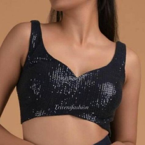 Black Sequin Blouse, Black Blouse Designs, Saree Jacket Designs, Sleeveless Blouse Designs, Blouse Sari, Blouse Crop Top, Blouse Indian, Backless Blouse Designs, Lehenga Blouse Designs