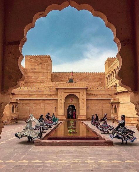 Jaypore on Instagram: “A cool breeze, overcast skies, and the  promise of good weather has us dancing our way to a fun-filled weekend in Jaisalmer. Where will you…” India Street, India Architecture, Jaisalmer, Bollywood Wedding, Indian Architecture, Ancient India, Incredible India, India Travel, Travel Couple