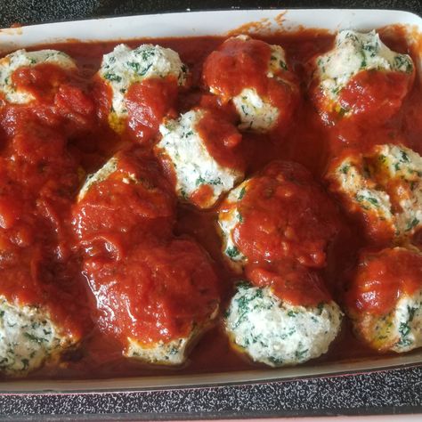 - Ricotta and Spinach Balls Ricotta Meatballs Vegetarian, Ricotta Spinach Balls, Spinach Ricotta Meatballs, Ricotta Balls In Tomato Sauce, Spinach And Ricotta Balls, Spinach And Ricotta Rolls, Spinach Balls Recipe, Ricotta Balls, Spinach Meatballs