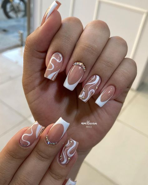 Coffin French, China Nails, Cute Simple Nails, Girly Acrylic Nails, Nail Art Set, Acrylic Nails Coffin Short, Short Acrylic Nails Designs, Acrylic Nails Coffin, False Nail