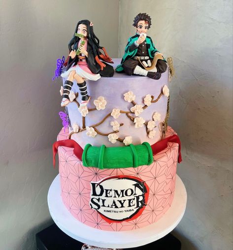 Demon Slayer Wedding Cake, Demon Slayer Cake Tanjiro, Tanjiro Birthday Cake, Demon Slayer Nezuko Birthday Party Ideas, Demon Slayer Cake Ideas Nezuko, Demon Slayer Pinata, Birthday Cake Demon Slayer, Demon Slayer Birthday Ideas, Anime Birthday Cake Ideas Demon Slayer