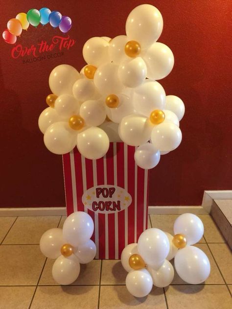 Circus Theme Party Table Decor, Diy Popcorn Decorations, Diy Carnival Photo Booth, Diy Carnival Birthday Party, Movie Backdrop Themed Parties, Popcorn Carnival Decor, Circus Decorations Diy, Decoration Theme Cinema, Circus Theme Centerpieces