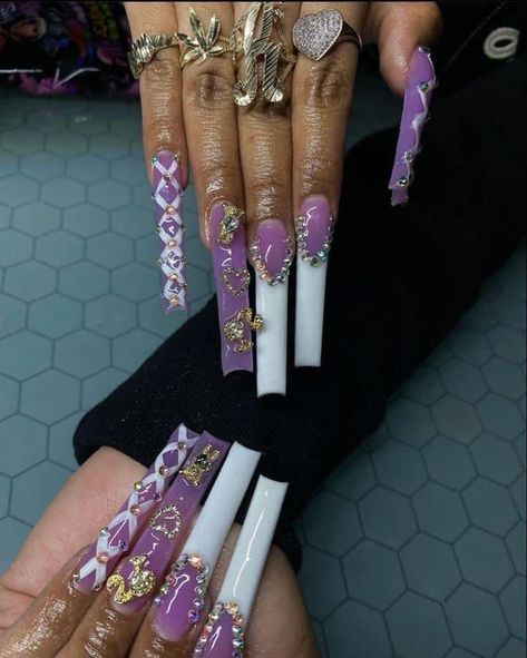 Cute Nail Designs Short Nails, Long Nails Bling, Nail Inspo Elegant, Xxl Acrylic Nails, Nails For Baddies, Nails Photoshoot, Photoshoot Nails, Xxl Nails, The Best Nails