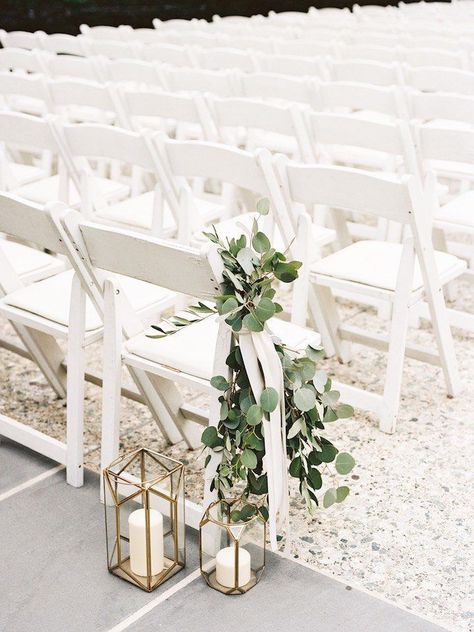 Budget-friendly Greenery Wedding Décor Ideas You Can’t Miss Lantern Decor Wedding, Greenery Wedding Decor, Rustic Wedding Decorations, Wedding Aisle Decorations, Wedding Lanterns, Eucalyptus Wedding, Aisle Decor, Handwritten Notes, Mod Wedding