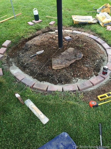 Stone Around Tree Base, Tree Ring Flower Bed Landscaping Ideas, Brick Tree Ring Landscape, Rocks Around Trees Base, Brick Edging For Flower Beds Garden Borders Landscaping Ideas, Brick Landscape Edging, Easy Garden Ideas Landscaping, Brick Garden Edging, Landscape Ideas Front Yard Curb Appeal