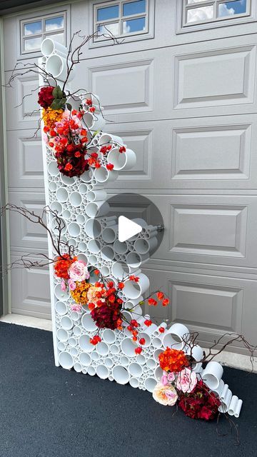 A|O Balloons (@ao.balloons) • Fotky a videa na Instagramu Pvc Pipe Crafts, Decoration Evenementielle, Hiasan Bilik, Diy Crafts Hacks, Deco Floral, Outdoor Wood, Backdrop Decorations, Crafts Hacks, Diy Party Decorations