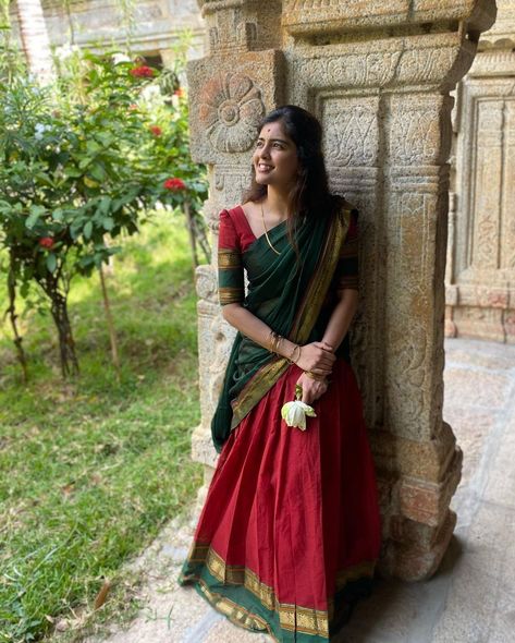 Treditional Dress Girl Kerala, Langa Voni Poses, Half Saree Poses Aesthetic, Half Saree Aesthetic, Half Saree Poses Photoshoot Ideas, Telugu Half Saree, Simple Half Saree, Half Saree Poses, Saree Poses Photoshoot Ideas At Home